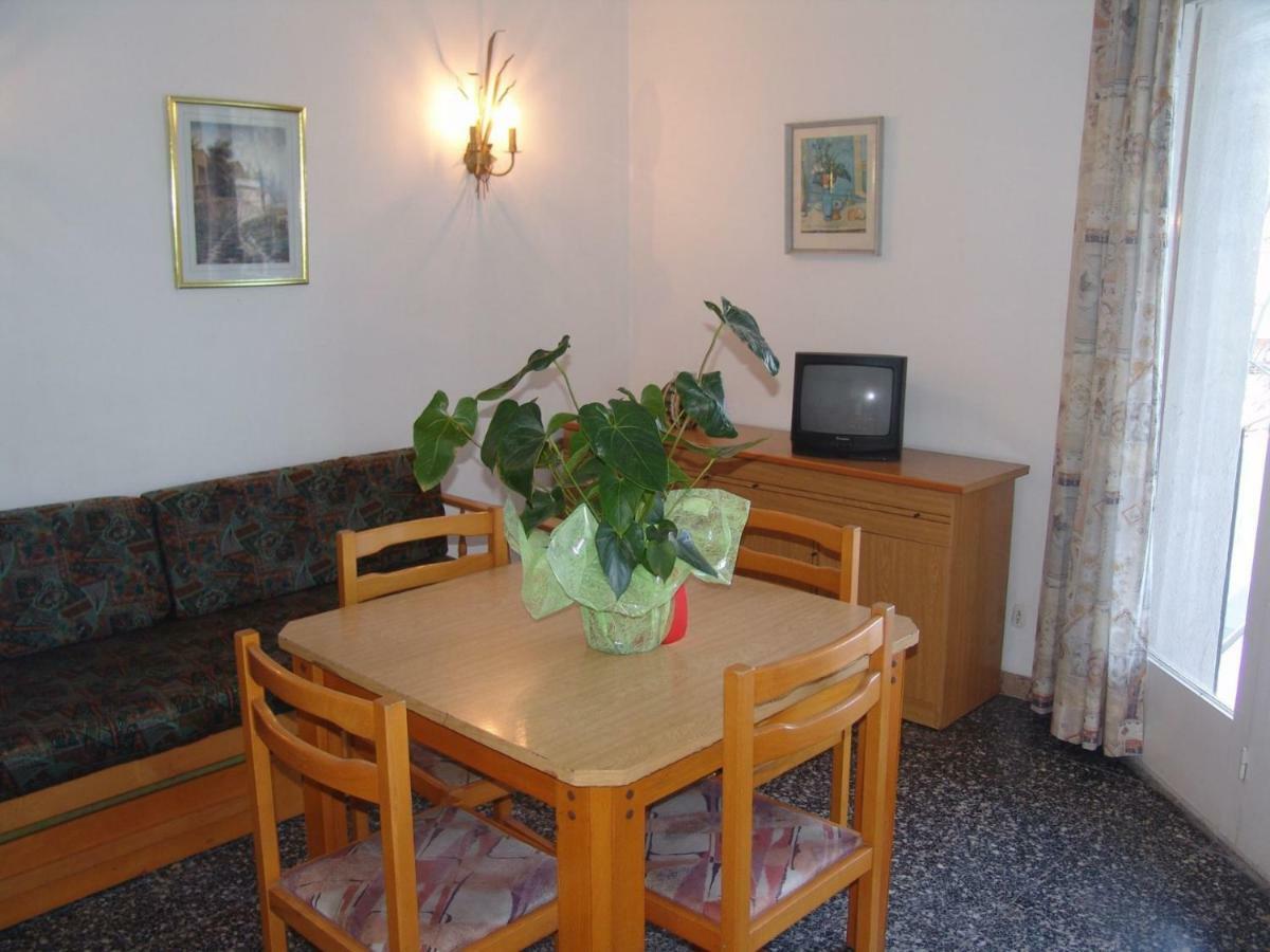 Aries Basic Apartment Salou Exterior photo