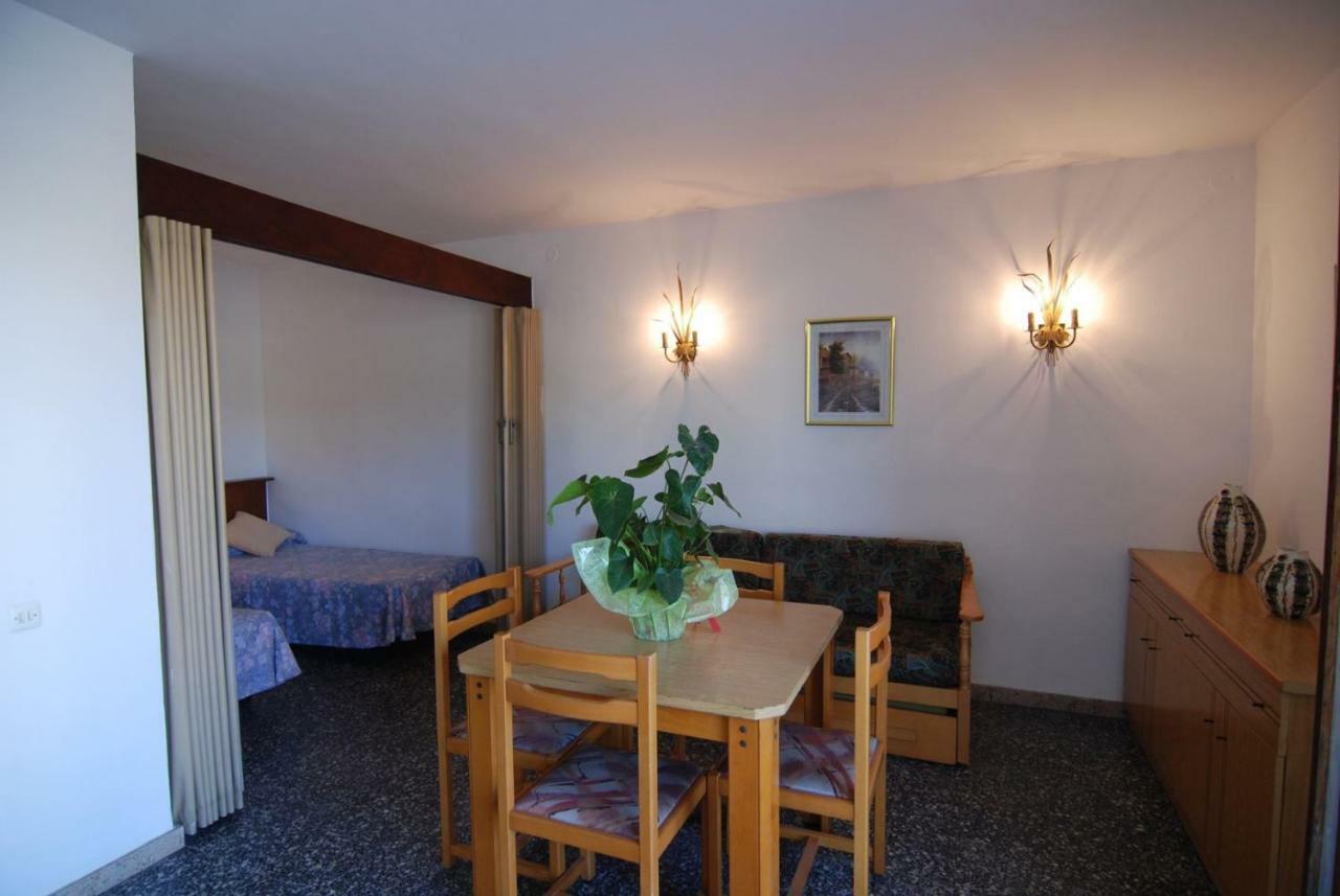 Aries Basic Apartment Salou Exterior photo